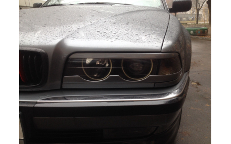 Ресницы BMW E38