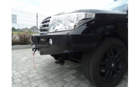 Бампер передний Toyota Land Cruiser 200