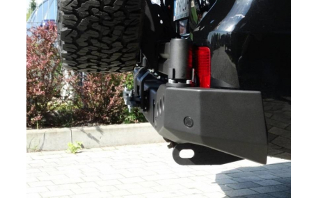 Бампер задний Toyota Land Cruiser 200