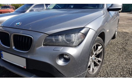 Ресницы BMW X1 E84 2009-2012