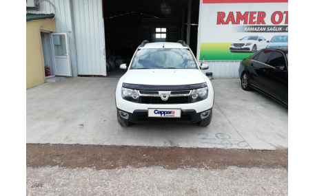 Дефлектор капота Renault Duster