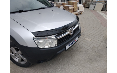 Дефлектор капота Renault Duster