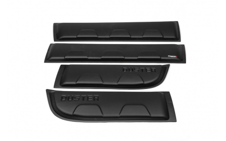 Молдинги дверей Renault Duster