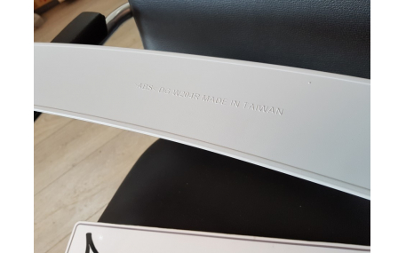 Спойлер Mercedes C-class W204