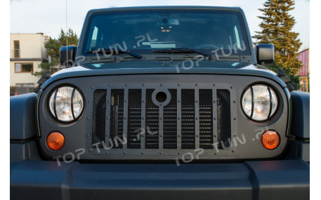 Решетка радиатора Jeep Wrangler JK