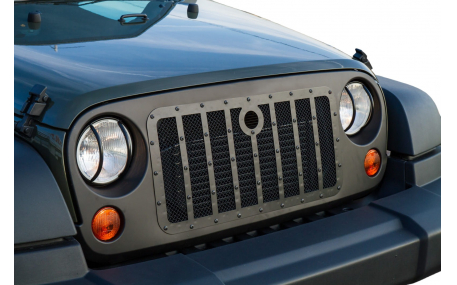Решетка радиатора Jeep Wrangler JK
