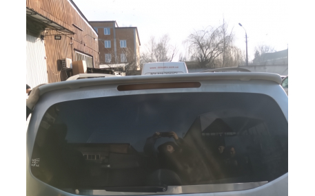 Спойлер Mercedes Vito W447