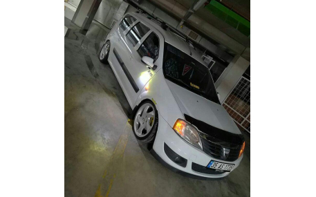 Дефлектор капота Renault Logan MCV 