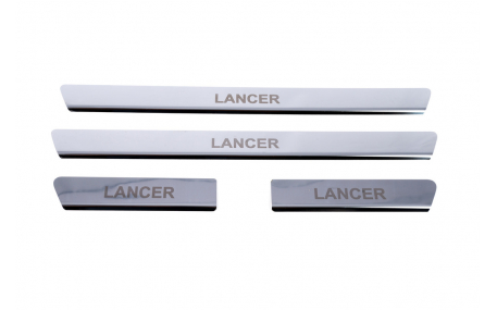Накладки на пороги Mitsubishi Lancer 9
