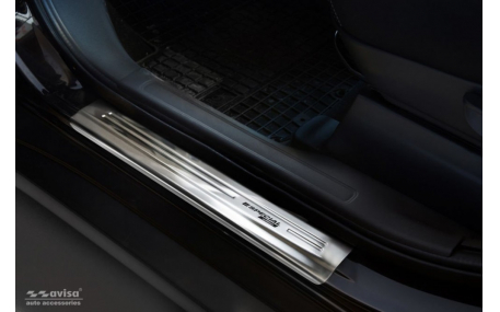 Накладки на пороги Mitsubishi Outlander