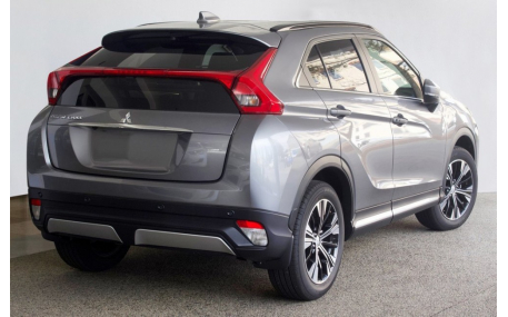 Накладки на пороги Mitsubishi Eclipse Cross