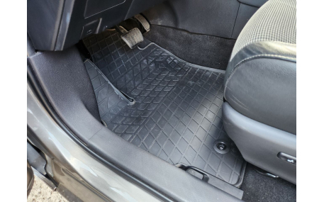 Коврики в салон Toyota Auris
