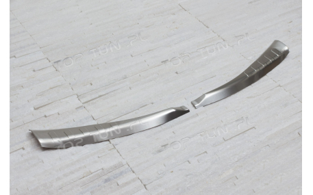 Накладка на задний бампер Toyota RAV4 2012-2015