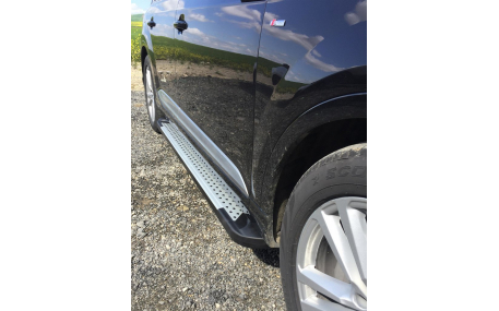 Подножки Audi Q7