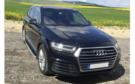 Подножки Audi Q7