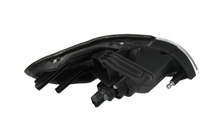 Поворот Nissan Almera