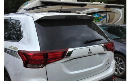 Спойлер Mitsubishi Outlander