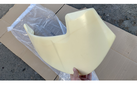 Спойлер Mitsubishi Outlander