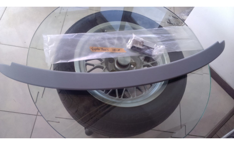 Спойлер Toyota Yaris