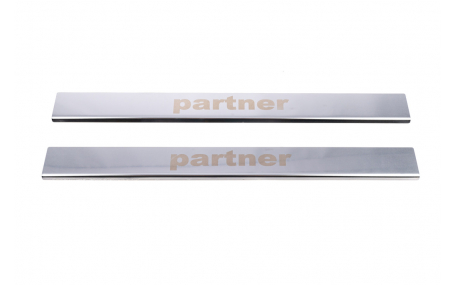 Накладки на пороги Peugeot Partner