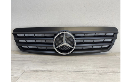 Решетка радиатора Mercedes S-class W220 1998-2002