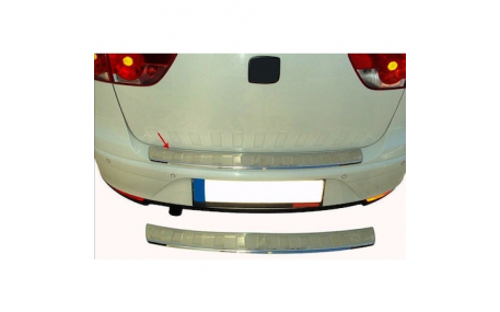 Накладка на задний бампер Seat Altea XL
