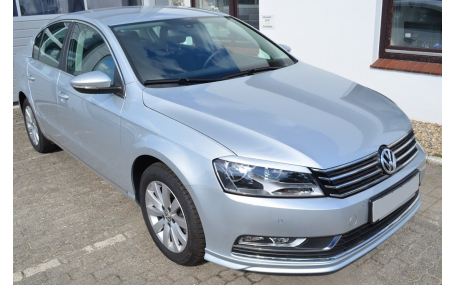 Накладка передняя Volkswagen Passat B7