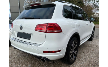 Спойлер Volkswagen Touareg