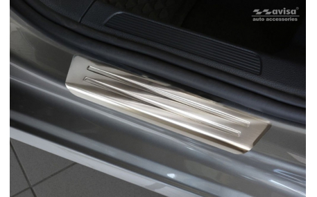 Накладки на пороги Volkswagen Golf Sportsvan