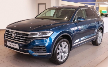 Накладки на пороги Volkswagen Touareg