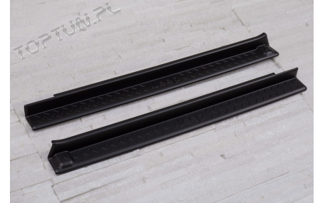 Накладки на пороги Jeep Wrangler