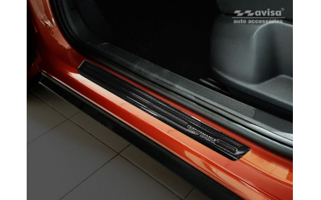 Накладки на пороги Volkswagen T-Roc