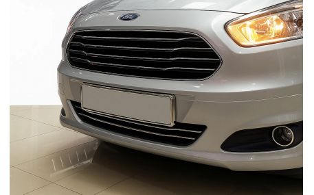 Хром накладки Ford Courier