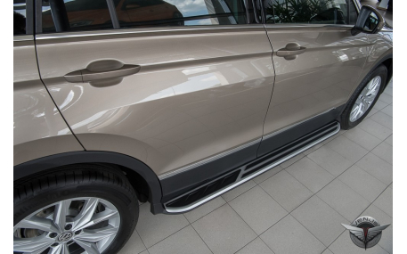 Подножки Volkswagen Tiguan