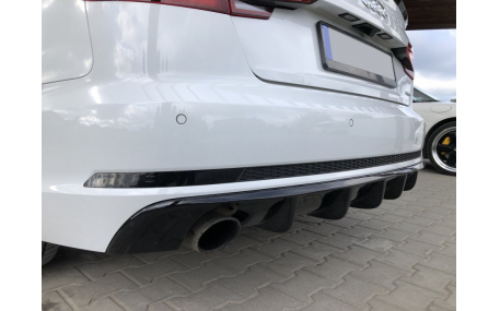 Накладка задняя Audi A4 B9 2016-2019