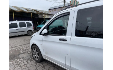 Дефлекторы окон Mercedes Vito W447