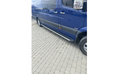Подножки Mercedes Sprinter