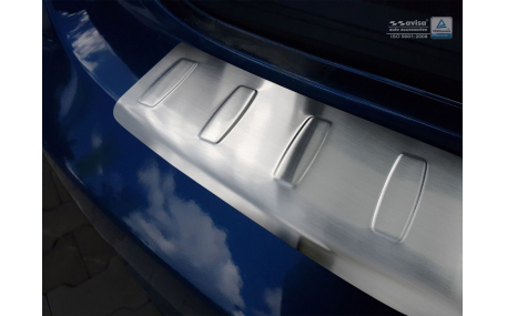 Накладка на задний бампер Seat Ibiza