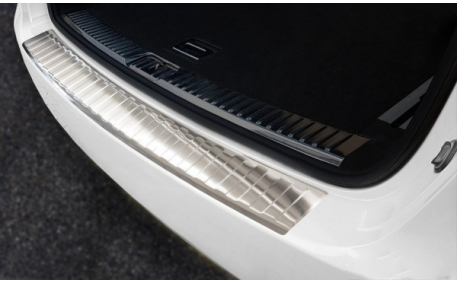 Накладка на задний бампер Porsche Cayenne 958