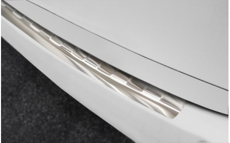 Накладка на задний бампер Porsche Cayenne 958