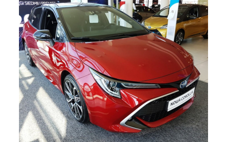 Накладка на задний бампер Toyota Corolla