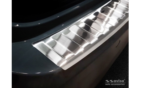 Накладка на задний бампер BMW 3 G21