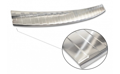 Накладка на задний бампер Toyota RAV4