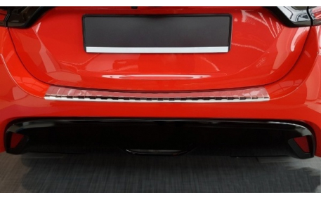 Накладка на задний бампер Toyota Yaris