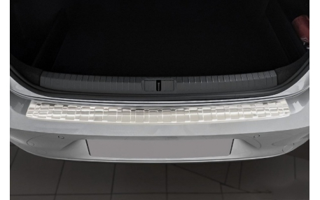 Накладка на задний бампер Volkswagen Passat B8