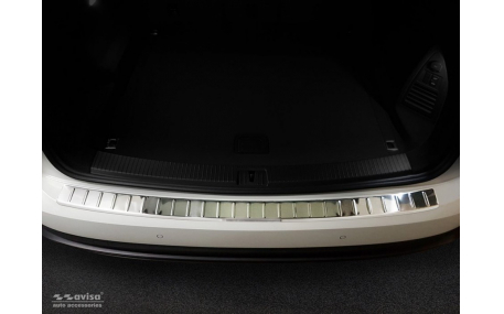 Накладка на задний бампер Volkswagen Touareg