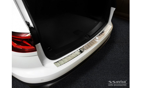 Накладка на задний бампер Volkswagen Touareg