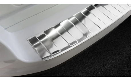 Накладка на задний бампер Fiat 500L