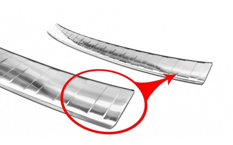 Накладка на задний бампер Fiat 500L