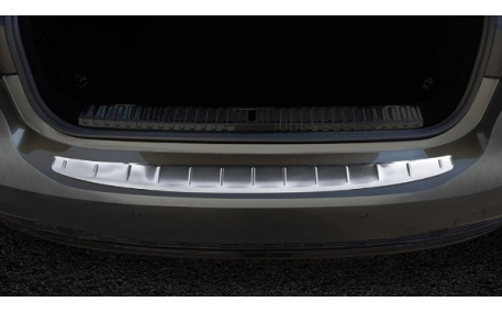 Накладка на задний бампер Audi A7 C8